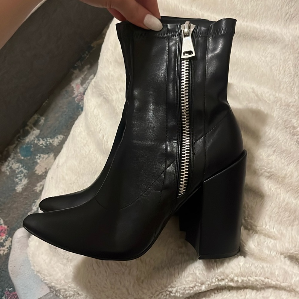 side zip ankle booties